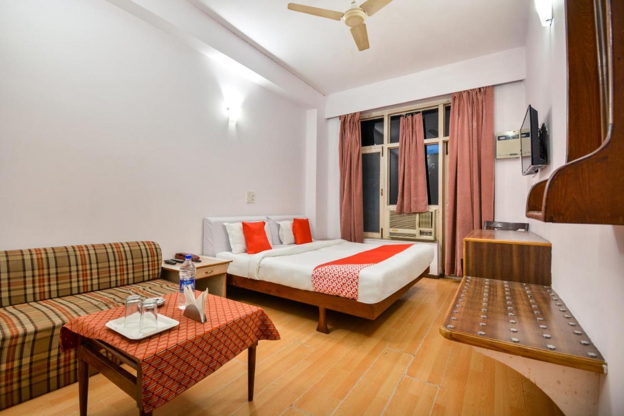 Oyo 46616 Hotel Abhinandan Jind Екстериор снимка