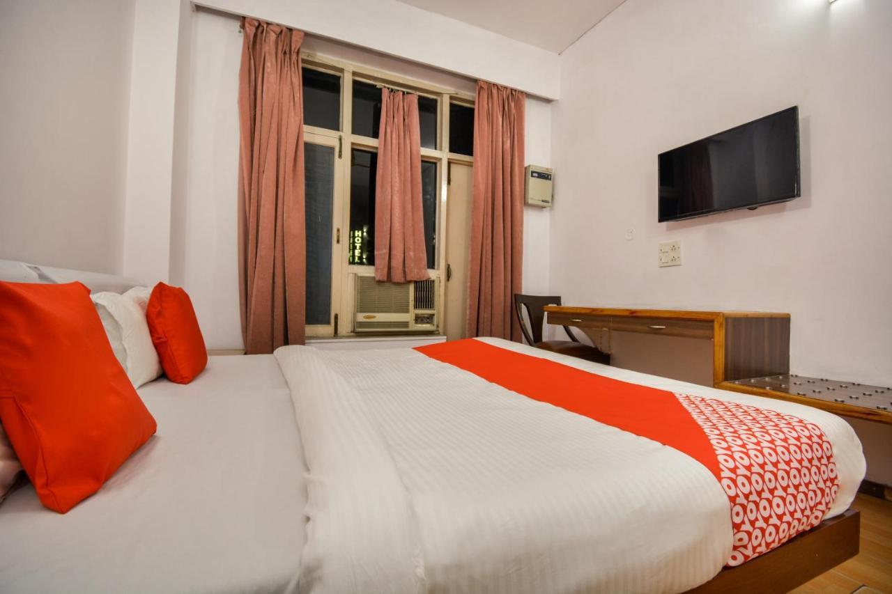 Oyo 46616 Hotel Abhinandan Jind Екстериор снимка