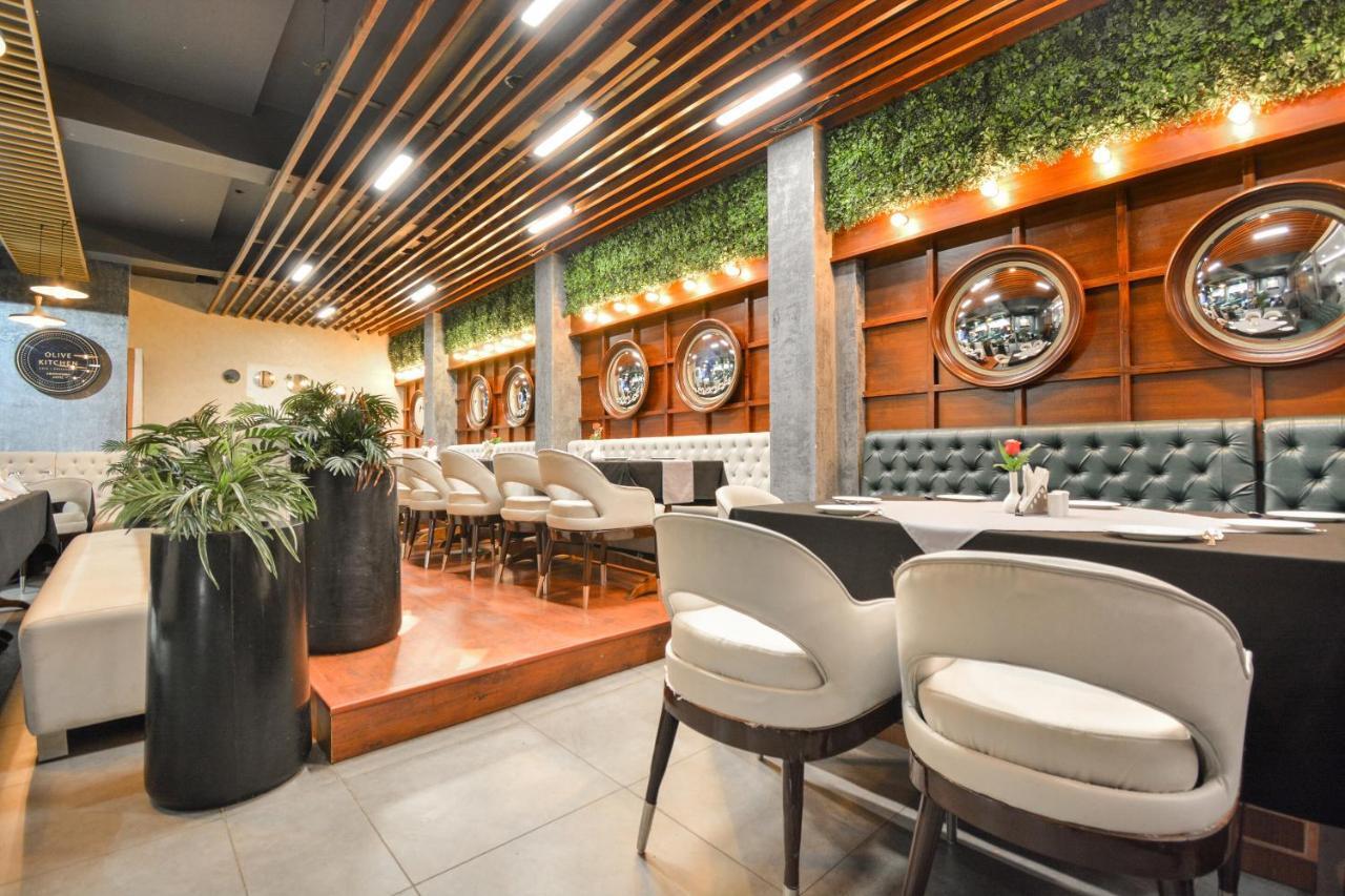 Oyo 46616 Hotel Abhinandan Jind Екстериор снимка