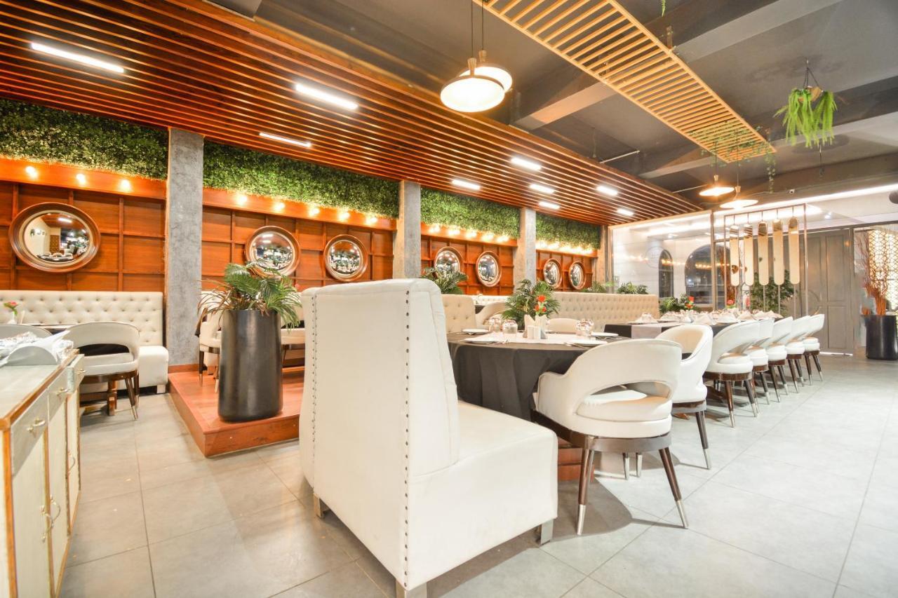 Oyo 46616 Hotel Abhinandan Jind Екстериор снимка